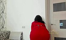 oh that delicate brunette milf dances so sexy her saggy tits swayin to hook ya