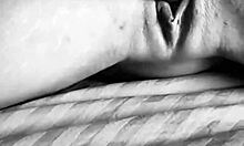 compilación de chorros de salpicaduras features curvy amateurs splashing in bathroom party