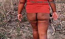 She flashes massive ass and dripping pussy right in public view