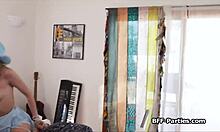 SLUTTY TAYLOR FANS SHARE HUGE COCK FOR CONCERT TICKETS!