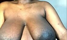 wanna see my huge black boobs bouncing while i'm pregnant for strangers?