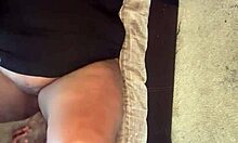 ohh this bbw housewife's fat pussy gets missionary pounded till she squirts