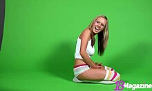 barefoot teen brittany shows juicy ass backstage solo tease