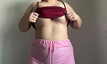 i need daddy's help stretching these big tits and ass 😏🍑