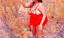 Ever wonder how a squirting queen gets fucked kinky in the forest first time outdoor??