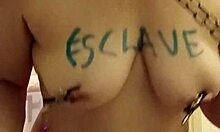 Slave licks toilet in dirty auto-session!