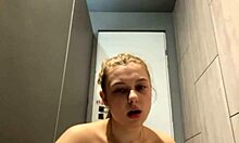 Who wants to see this fat teen's extreme gym double penetration??