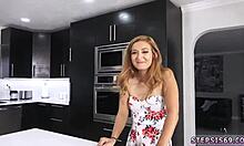 teen booty webcam fam competition who wins? 🍑😈🔥