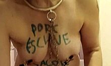 Slave licks toilet in dirty auto-session!