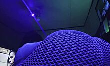 NIKKI LIXXX TWERKS BIG ASS SQUIRTS WET SHAVED PUSSY YOGA PANTS