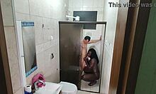 cámara escondida captura latina negona gemendo alto no pauzão do novinho até o creampie