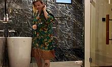 Hey slut, you ready for duo anal assfucking in glass bathroom villa? Old milf cougar deepthroats monster cock then squirts on big ass whore!