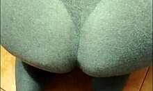 Madrasta's see-through leggings show her ass while cleaning 😍 what do you think?🔥