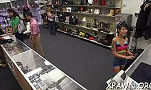 Rough ghetto amateurs fuck pussy to hard orgasm