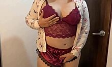 Mi madrastra bbw soraya culona strips juicy big ass pussy for friend's camera real colombian homemade