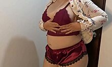 Mi madrastra bbw soraya culona strips juicy big ass pussy for friend's camera real colombian homemade