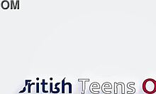 nerdy yoga girl rides that fucking machine hard!