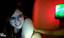 Live Webcam Show Teases Viewers with Slow Build to Explosive Solo Finish