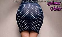 Latex gloves tease juicy ass cheeks in steamy close-up play