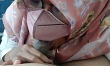 tante riani sucks fat cock and loves every bit hungrily