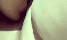 madura latina casalinga si piega per leccare coño succoso in palestra con gruppo swingers