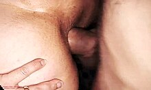 Whoa stepmom surprise dry anal fucked hanging Christmas balls on tree 😲 homemade roleplay amateur 🎄🍑