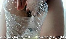 juicy curves drip as mature beauty spreads for squirting solo ecstasy