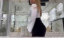 sexy cougar spreads legs rubs shaved pussy fucks vibrator wet orgasm