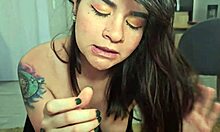 mi peor estudiante me tienta con su culo enorme y me chupa la verga