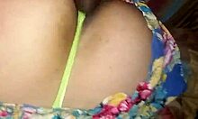 mi madrastra me ayudo con una paja y garganta profunda pero termino gimiendo con mi verga adentro 😩💦