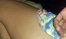 mi madrastra me ayudo con una paja y garganta profunda pero termino gimiendo con mi verga adentro 😩💦