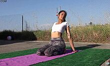 Sexy Filipina Student Stretches Yoga Pants In Public Workout!