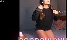 bonneyuwu masturbates transparent dildo bed slut?