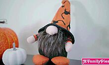 i can't believe my teen stepsis lana and bff molly want hardcore threesome