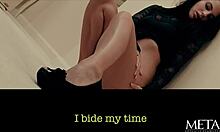 teasing model fingers hairy pussy to orgasm in heels