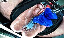 ever wonder how sloppy a fat bbw pussy gets with dildo squirting orgasms?