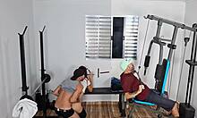 exclusivo eu traio na academia fodendo esposa corno pelas costas dele