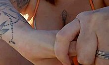 😏 flashed my tits out trying to buy stuff pay with boobs