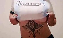 watch me masturbate hard with my game shirt pulled up over huge tits