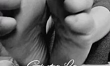 barefoot amateur fetish tease turns into steamy foot play