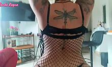 as ruivas safadas hit carnaval then dragged two guys home for wild orgy??