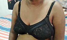 Huge Ass Stepmom Boobs Begs Play Now!