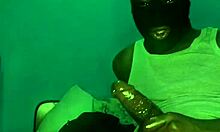 Bbc Bursts In Out-Of-Control Orgasm From Oiled Muscular Jerk-Off