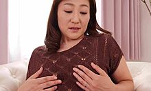 😍 whoa, classy bride fingers pussy on cam first time!! Climax hits hard 😩