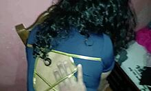 dime, esta atrevida azafata con enorme culo te pide que se lo cogas salvaje?