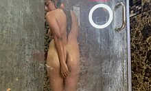 Step-Cousins Rub Pussies and Squirt in Christmas Lesbian Orgy