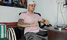 Curvy Secretary's Wet Pussy Bargains Raise with Boss's Bareback Thrusts