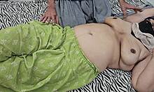 i love watching my chikni aunty's big boobs get amateur massage with hindi talking from netu and hubby