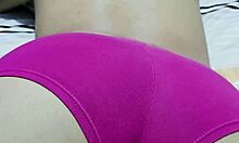 muscular babe echada en mi cama for homemade TITS massage