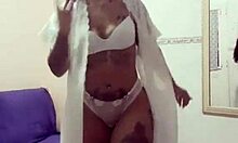 clara kush's alluring dance captivates argentina's vibrant streets